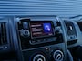 Peugeot Boxer 330 2.2 BlueHDi 120 L2H2 Premium | Navigatie | Camera | Cruise Control | Laadruimte betimmering | 1e Eigenaar