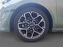 Kia Ceed 1.0T GT-Line | Panorama schuifdak | Stoel en stuurverwarming | Sportstoelen | Navigatie | Camera | Apple Carplay \ Android Auto | Dodehoek detectie |