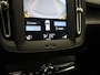 Volvo XC40 1.5 T2 Momentum | VERWACHT | NAVIGATIE | ACHTERUITRIJCAMERA | STUUR+STOELVERWARMING | WEGKLAPBARE TREKHAAK | ELEKTRISCHE ACHTERKLEP | CRUISE CONTROL | CLIMATE CONTROL | LED KOPLAMPEN |