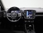 Volvo XC40 1.5 T2 Momentum | VERWACHT | NAVIGATIE | ACHTERUITRIJCAMERA | STUUR+STOELVERWARMING | WEGKLAPBARE TREKHAAK | ELEKTRISCHE ACHTERKLEP | CRUISE CONTROL | CLIMATE CONTROL | LED KOPLAMPEN |