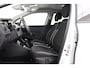 Renault Captur 1.3 TCe Intens | 8700 KM!! | Org NL | CarPlay | Camera | Automaat | Blind Spot | Climate Control |