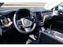 Volvo XC60 2.0 T8 Plug-in hybrid AWD Ultimate Dark l Long Range l Trekhaak l Luchvering l 22 inch LMV