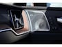 Volvo XC60 2.0 T8 Plug-in hybrid AWD Ultimate Dark l Long Range l Trekhaak l Luchvering l 22 inch LMV
