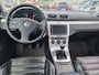 Volkswagen Passat 2.0 TFSI Highline NAV.+ Clima Bj:2007 NAP!
