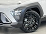 Hyundai Kona 1.6 GDI HEV Premium Sky BLACK EDITION | 19 INCH VELGEN | PANORAMADAK | LEDER | FULL LED | BESCHIKBAAR VANAF 30-08-2025