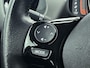 Peugeot 108 Allure 72 pk | Navigatie via Apple Carplay/Android Auto | Achteruitrijcamera | LED Dagrijverlichting | Keyless Entry/Start | Lederen Stuurwiel en Versnellingspook | Climate Control | Cruise Control | 15" Lichtmetalen Velgen |