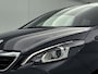 Peugeot 108 Allure 72 pk | Navigatie via Apple Carplay/Android Auto | Achteruitrijcamera | LED Dagrijverlichting | Keyless Entry/Start | Lederen Stuurwiel en Versnellingspook | Climate Control | Cruise Control | 15" Lichtmetalen Velgen |