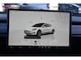 Tesla Model 3 Standard RWD Plus 60 kWh Leer | Autopilot | Camera | Trekhaak | Pano | 18 inch | Keyless