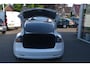 Tesla Model 3 Standard RWD Plus 60 kWh Leer | Autopilot | Camera | Trekhaak | Pano | 18 inch | Keyless