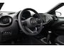 Toyota Aygo X 1.0 VVT-i MT Envy | Navigatie | Parkeersensoren voor/achter | Apple Carplay / Android Auto | Adaptive Cruise | Clima | Camera | 18 inch
