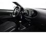 Toyota Aygo X 1.0 VVT-i MT Envy | Navigatie | Parkeersensoren voor/achter | Apple Carplay / Android Auto | Adaptive Cruise | Clima | Camera | 18 inch