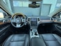 Jeep Grand Cherokee 3.6 4x4 286pk 6 Cil. Overland | UITSTEKENDE STAAT ! | 4X4 | 6 Cilinder | Full Option | Trekhaak | NL Auto |