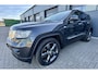 Jeep Grand Cherokee 3.6 4x4 286pk 6 Cil. Overland | UITSTEKENDE STAAT ! | 4X4 | 6 Cilinder | Full Option | Trekhaak | NL Auto |