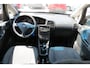 Opel Zafira 1.8-16V Elegance 7 PERS , NWE APK !!