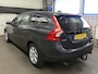 Volvo V60 1.6 T3 Kinetic - Cruise Control - Trekhaak - Netjes Onderhouden
