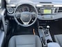 Toyota RAV4 2.0 Style Top 5 editie 4WD / Trekhaak (Trekgewicht 2.000kg) / Achteruitrijcamera / Climate- en Cruise Control / Keyless Entry & Start / Elektrische Achterklep / Navigatie / Bluetooth / Radio