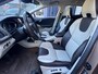 Volvo V40 Cross Country 1.6 D2 Summum | Clima | Camera | Leer | Automaat