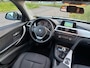BMW 3-Serie 316i Business Line ECC Audio/Navi Electric pakket LMV 17" PDC ASR Cruisecontrol Colorpakket ABS Dealeronderhoud Nw Apk