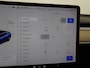 Tesla Model 3 Long Range 75kWh 463PK 18" FSD-Full Self Driving Computer-3 Premium Audio 4wd AutoPilot Panoramadak Camera's Leer Adaptive-Cruise-Control+Stop&Go Pdc-a+v Dual-Ecc Dual-Motor AWD Keyless(via GSM) Stoel en achterbank verwarming Electr.Stoelen+Memory+Easy-Entry WiFi Origineel Nederlandse auto Grootste accu Tot 16,5kwh thuis laden. Accu/Motor Garantie tot 29-12-2027 max 192.000km