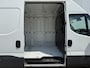 IVECO Daily 35S18 3.0 Automaat L3H2 3.0L Airco Cruise Control LED Lucht Geveerde Bestuurdersstoel