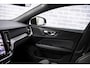 Volvo V60 2.0 B4 Plus Dark | Panorama dak | 19" | Adaptieve cruise control | Elektrisch verstelbare voorstoelen | Stoel/stuur verwarming | Blis |