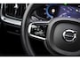 Volvo V60 2.0 B4 Plus Dark | Panorama dak | 19" | Adaptieve cruise control | Elektrisch verstelbare voorstoelen | Stoel/stuur verwarming | Blis |