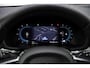 Volvo V60 2.0 B4 Plus Dark | Panorama dak | 19" | Adaptieve cruise control | Elektrisch verstelbare voorstoelen | Stoel/stuur verwarming | Blis |
