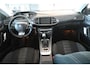 Peugeot 308 SW 1.2 PureTech Blue Lease Premium Clima Navigatie Panoramadak Goed Onderhouden Inruil Mogelijk!