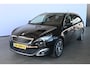 Peugeot 308 SW 1.2 PureTech Blue Lease Premium Clima Navigatie Panoramadak Goed Onderhouden Inruil Mogelijk!