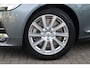 Volvo S90 2.0 T4 Business Luxury + | Schuif-/ kanteldak| Head-up Display| Geventileerde voorstoelen met massagefunctie| Stoelverwarming voor + achter| Stuurwielverwarming| Achterspoiler|