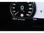 Volvo S90 2.0 T4 Business Luxury + | Schuif-/ kanteldak| Head-up Display| Geventileerde voorstoelen met massagefunctie| Stoelverwarming voor + achter| Stuurwielverwarming| Achterspoiler|