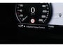 Volvo S90 2.0 T4 Business Luxury + | Schuif-/ kanteldak| Head-up Display| Geventileerde voorstoelen met massagefunctie| Stoelverwarming voor + achter| Stuurwielverwarming| Achterspoiler|