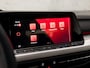 Volkswagen Golf 1.0 eTSI Sport Deluxe Automaat (APPLE CARPLAY, GROOT NAVI, MEMORY SEATS, ALCANTARA, CAMERA, SFEERVERLICHTING, MASSAGE, KEYLESS, ADAPTIVE CRUISE, NIEUWSTAAT)