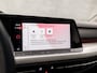 Volkswagen Golf 1.0 eTSI Sport Deluxe Automaat (APPLE CARPLAY, GROOT NAVI, MEMORY SEATS, ALCANTARA, CAMERA, SFEERVERLICHTING, MASSAGE, KEYLESS, ADAPTIVE CRUISE, NIEUWSTAAT)