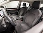 Volkswagen Golf 1.0 eTSI Sport Deluxe Automaat (APPLE CARPLAY, GROOT NAVI, MEMORY SEATS, ALCANTARA, CAMERA, SFEERVERLICHTING, MASSAGE, KEYLESS, ADAPTIVE CRUISE, NIEUWSTAAT)