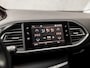 Peugeot 308 SW 1.2 PureTech Sport (APPLE CARPLAY, GROOT NAVI, LEDER/ALCANTARA, PARKEERSENSOREN, SPORTSTOELEN, LANE ASSIST, DAB+, CRUISE, NIEUWSTAAT)