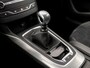 Peugeot 308 SW 1.2 PureTech Sport (APPLE CARPLAY, GROOT NAVI, LEDER/ALCANTARA, PARKEERSENSOREN, SPORTSTOELEN, LANE ASSIST, DAB+, CRUISE, NIEUWSTAAT)