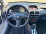 Peugeot 206 1.6-16V Gentry Auto rijdt goed alleen bak bokt