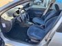 Peugeot 206 1.6-16V Gentry Auto rijdt goed alleen bak bokt
