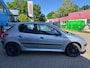 Peugeot 206 1.6-16V Gentry Auto rijdt goed alleen bak bokt