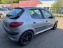 Peugeot 206 1.6-16V Gentry Auto rijdt goed alleen bak bokt