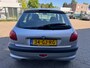 Peugeot 206 1.6-16V Gentry Auto rijdt goed alleen bak bokt