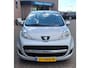 Peugeot 107 1.0-12V Millesim 200