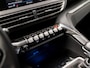 Peugeot 5008 1.2 PureTech Sport 7 Persoons (APPLE CARPLAY, GROOT NAVI, TREKHAAK, DAB+, SPORTSTOELEN, PARKEERSENSOREN, CRUISE, NIEUWSTAAT)