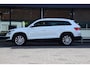 Skoda Kodiaq 1.4 TSI Style Business 7p. 7Persoons | Org. NL | BOVAG Garantie | Trekhaak | 360 Camera | Stoelverwarming | Full LED | Elektrische Koffelklep | Elektrisch Verstelbare Bestuurdersstoel |