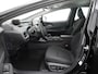 Toyota Prius 2.0 Plug-in Executive | Apple Carplay/Android Auto | Parkeersensoren | Elektrische Achterklep | Stoel/Stuurverwarming |