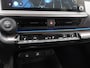 Toyota Prius 2.0 Plug-in Executive | Apple Carplay/Android Auto | Parkeersensoren | Elektrische Achterklep | Stoel/Stuurverwarming |