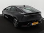 Toyota Prius 2.0 Plug-in Executive | Apple Carplay/Android Auto | Parkeersensoren | Elektrische Achterklep | Stoel/Stuurverwarming |