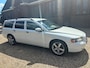 Volvo V70 2.4