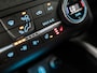 Ford Focus Wagon 1.0 EcoBoost ST Line Business (APPLE CARPLAY, GROOT NAVI, STUUR/STOELVERWARMING, CLIMATE, SPORTSTOELEN, KEYLESS, PARKEERSENSOREN, CRUISE, NIEUWSTAAT)